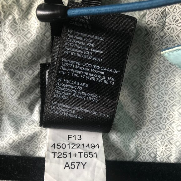 North Face Robin's Egg Blue Venture Rain Jacket - Picture 10 of 11